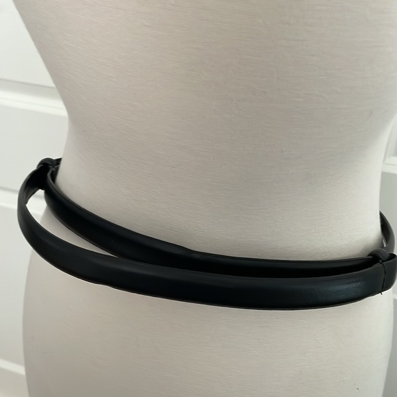 CHICO’s Adjustable Leather Belt Bohemian Boho Western Silver Metal w details M/L main image 9